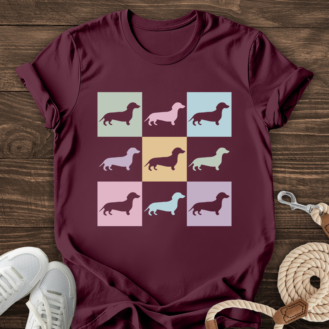 Minimal Dachshund Tee