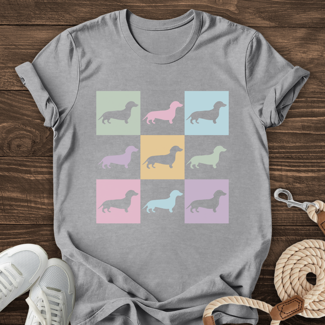 Minimal Dachshund Tee